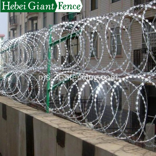 Keselamatan Dipped Hot Fencing Razor Barbed Wire Pagar